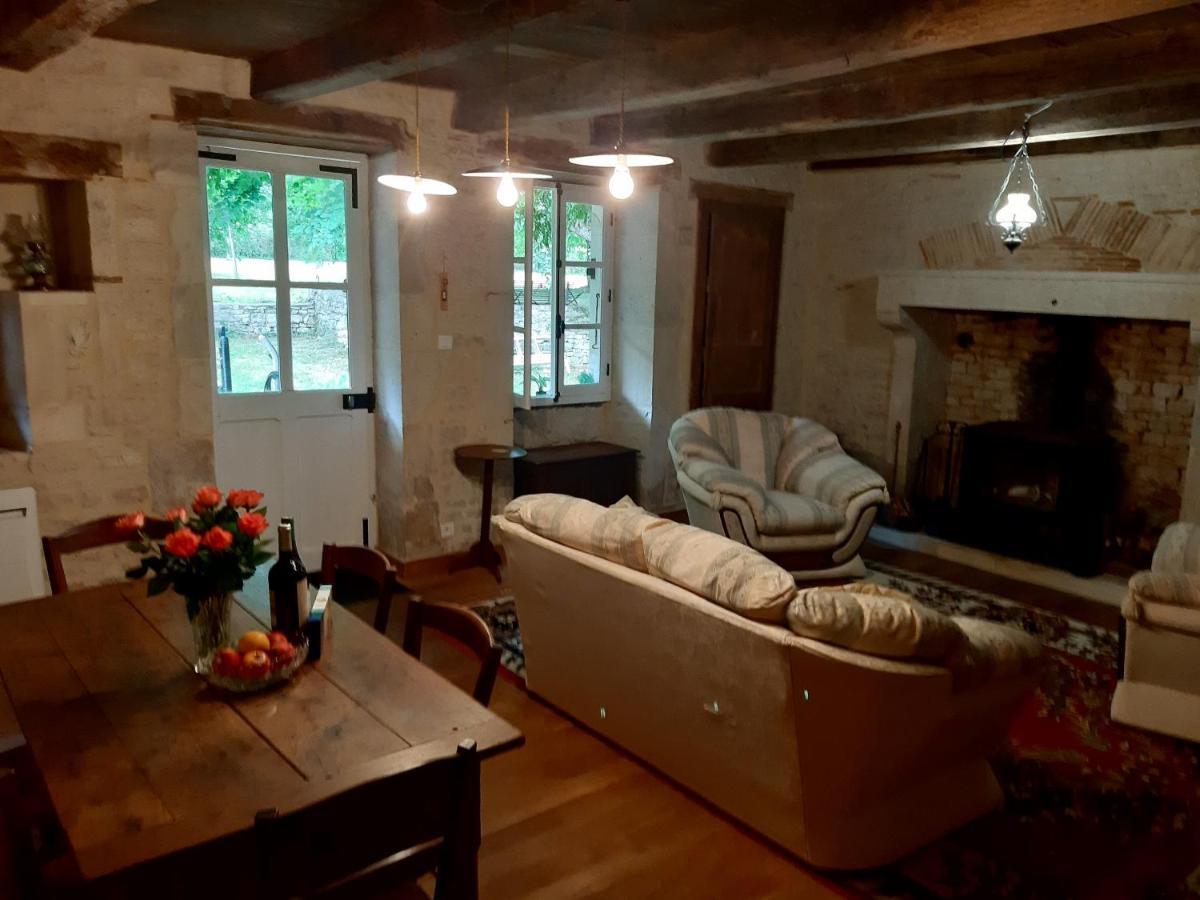 Wisteria Cottage Les Adjots Dış mekan fotoğraf